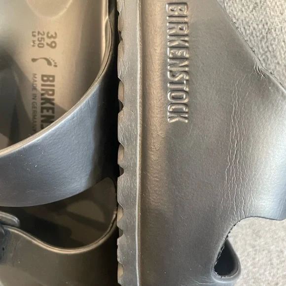 BIRKENSTOCK the Arizona two-strap design size 39 - Picture 4 of 6